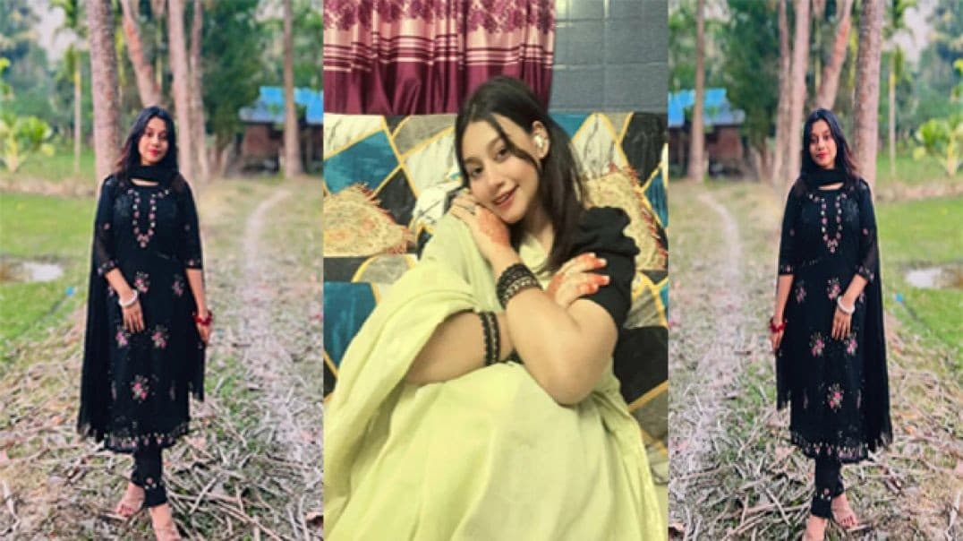 Horny Girlfriend Fingering Her Wet Pussy