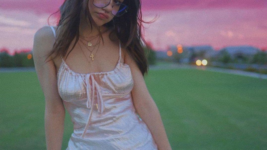 White Russian Girl Perfect Blowjob and Fucking