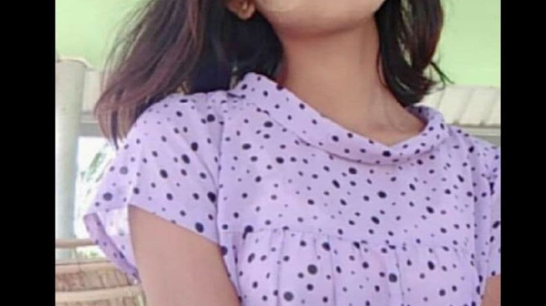 Desi Village Girl Showing Her Nude Body and Big Boobs