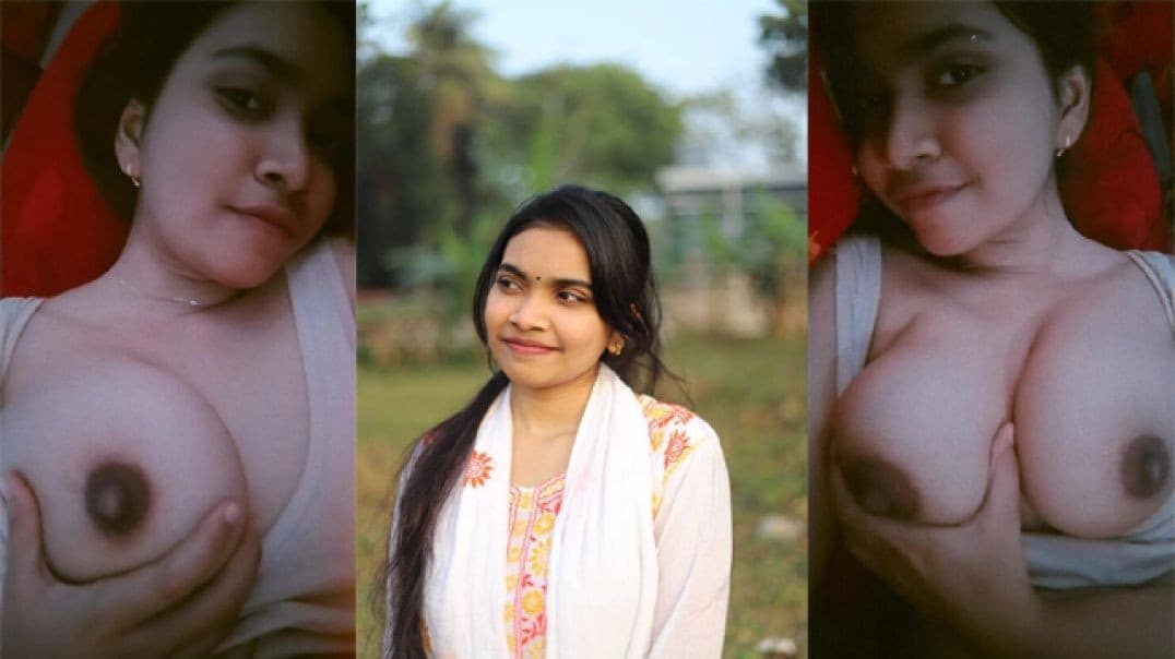 Desi Hot Busty Girlfriend Pressing Her Big Boobs