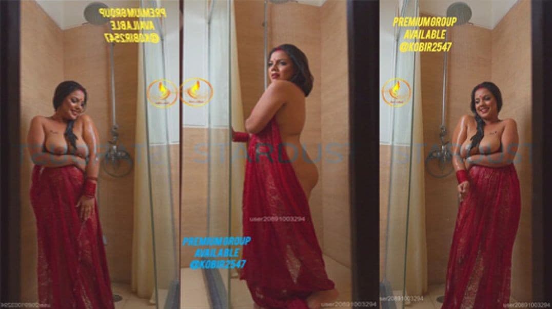 Hot Model Barsha Seducing Bath