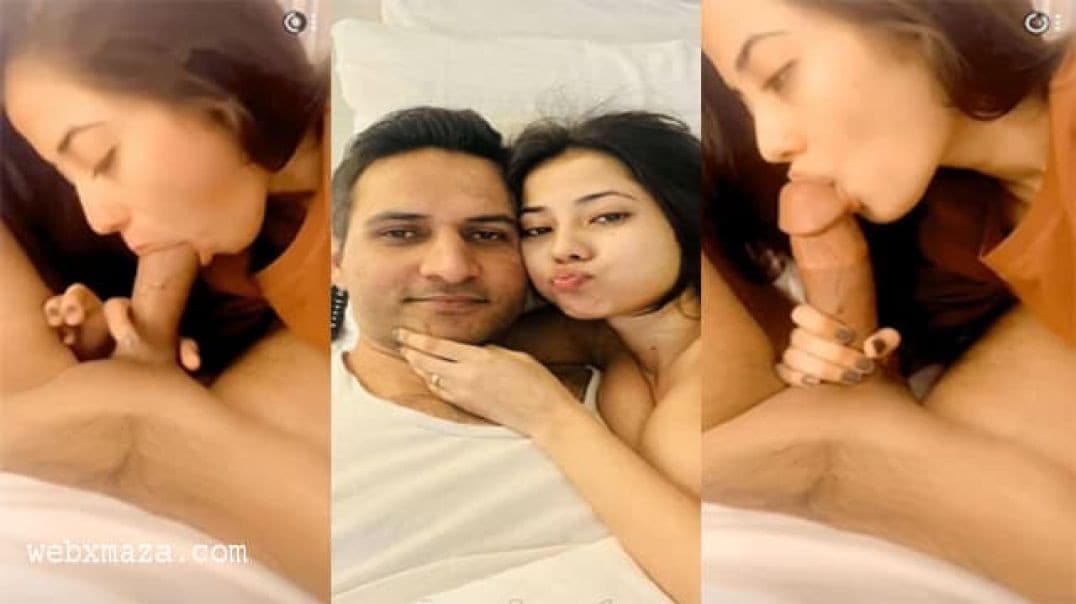 Beautiful Sexy Girlfriend Gives Blowjob and Gets Fucked in a Hotel