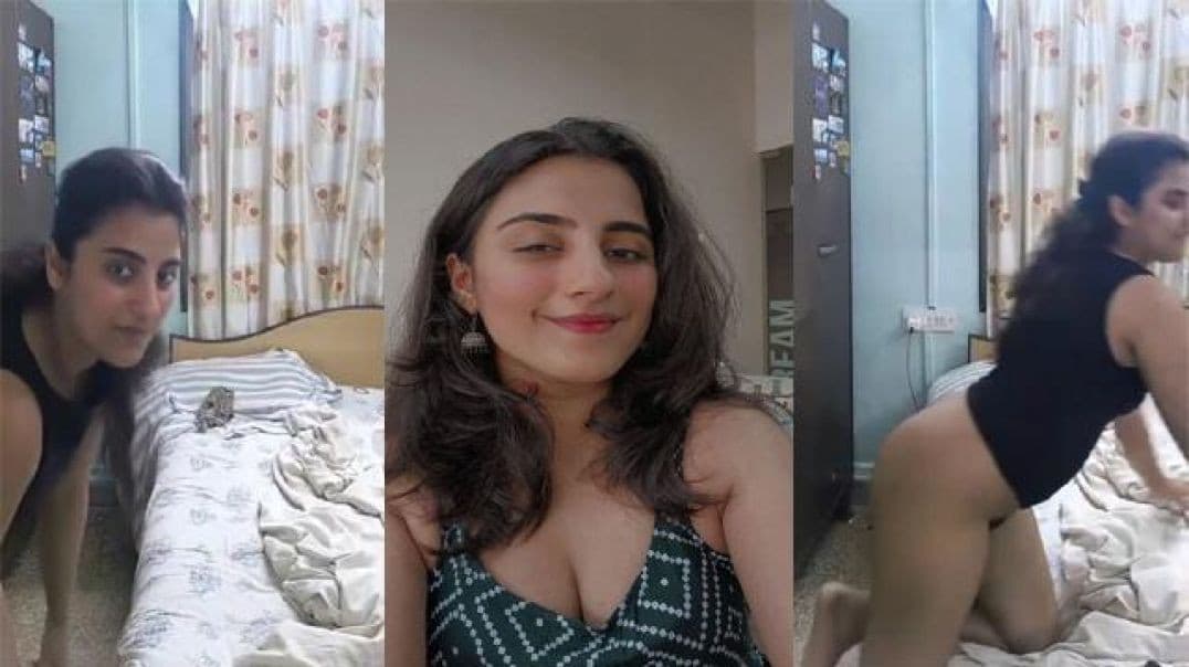 Sexy Girlfriend Makes a Private Video for Her Man