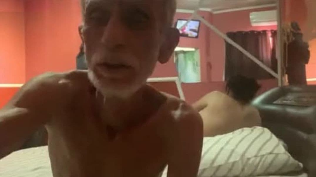 Hardcore XXX Video of Old Father-in-Law Fucking His Hot Daughter-in-Law