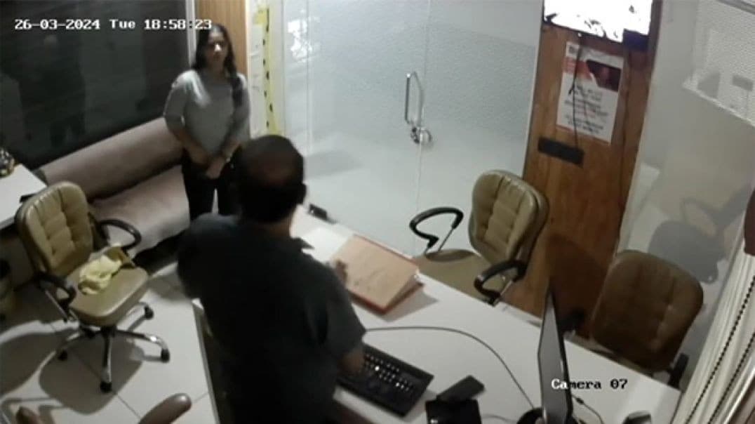 Secretary Fucked by Manager in Office CCTV