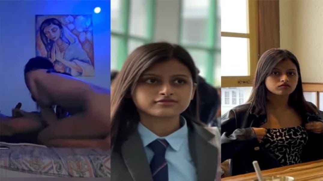 Sexy Slim Girlfriend Shows Her Asshole and Gives a Blowjob