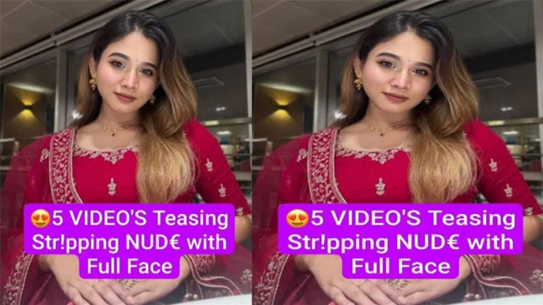 Beautiful IT Girl Latest Most Exclusive Viral Stuff Teasing Stripping Nude With Full Face
