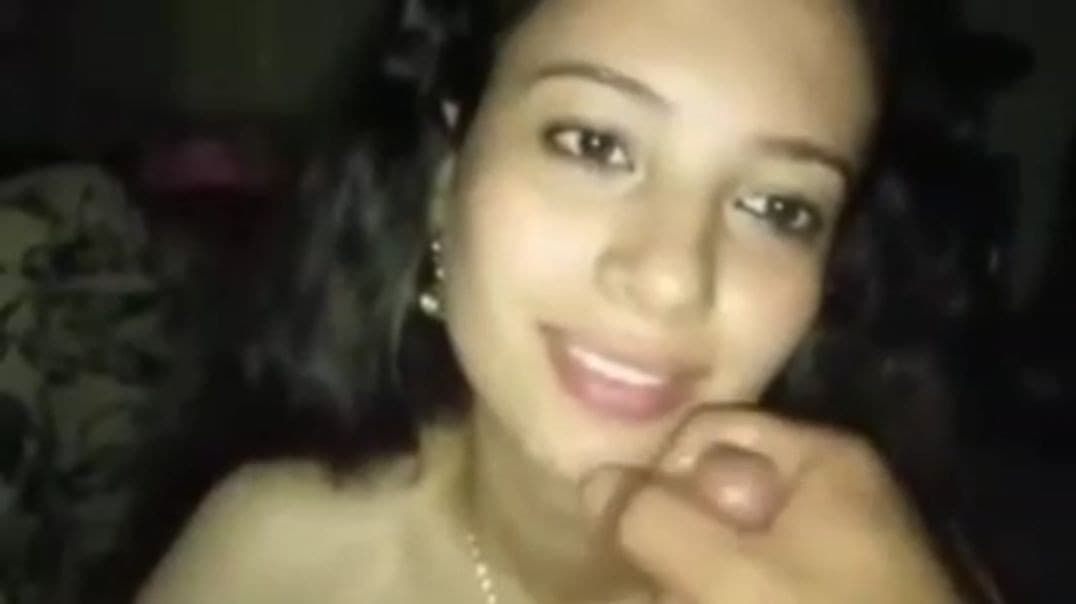 Awesome Girl Gives a Perfect Blowjob