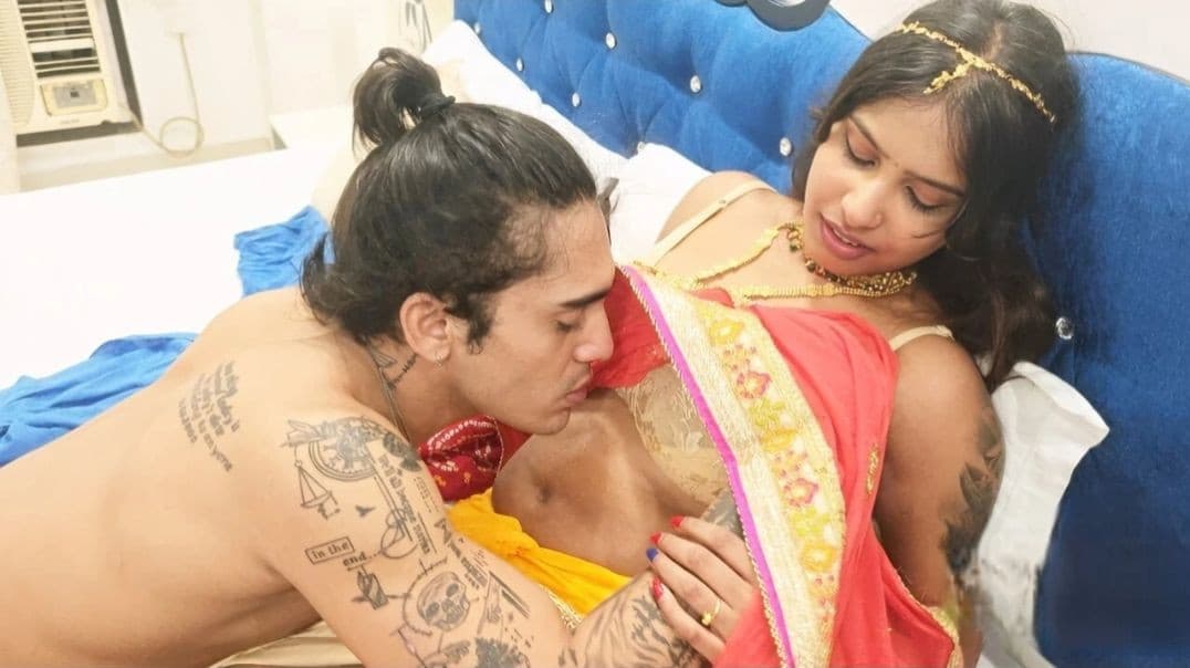 Indian Desi Couple Tejaswini Hardcore Fucking on Their Wedding Night